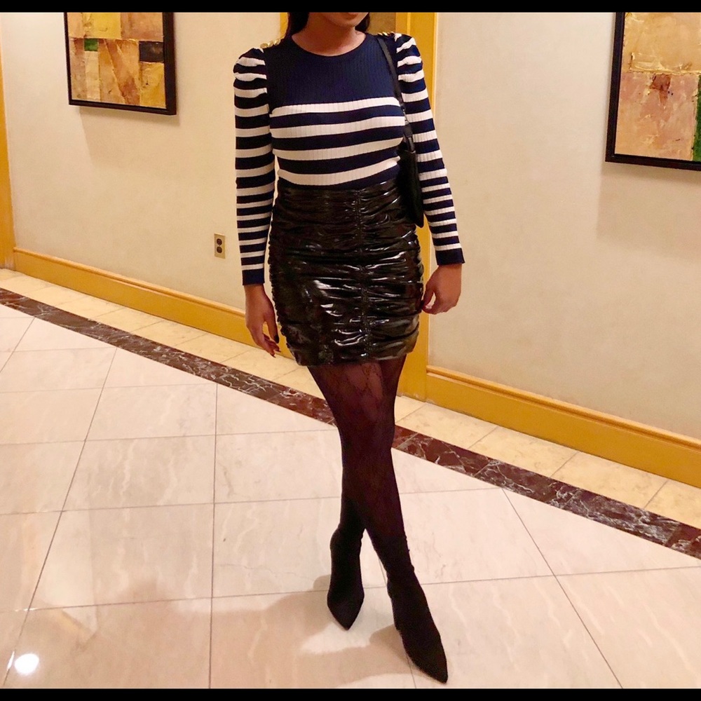 Zara white and navy puff sleeve blouse/top